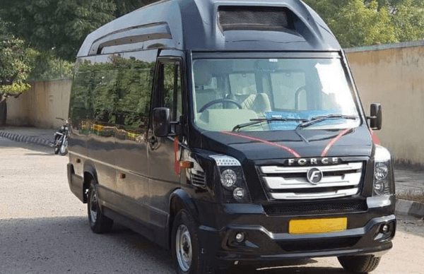 Ravi Goa Beach Taxi Service